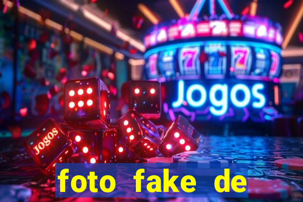 foto fake de mulher no espelho