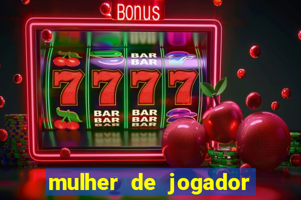 mulher de jogador de futebol nua