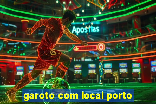 garoto com local porto